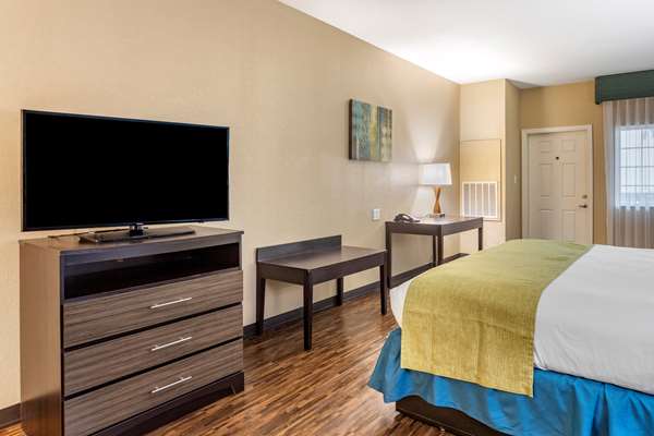 Suite - Best Western Plus Galveston Suites