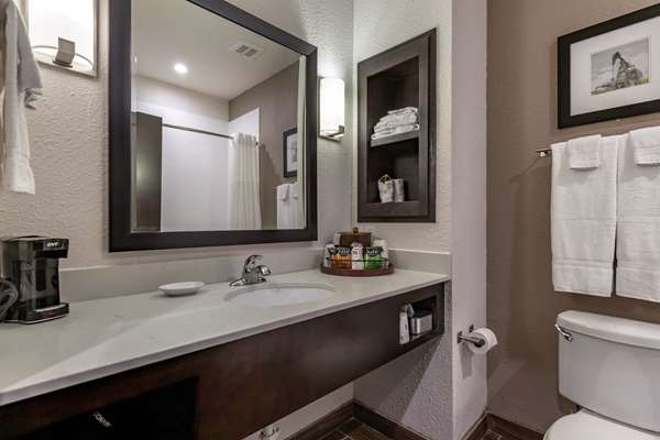  - Best Western Plus Big Lake Inn