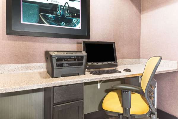 Conference Area - Days Inn & Suites Union City - I-85, Exit 64