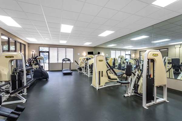 Fitness/ Exercise Room - Days Inn Blairsville