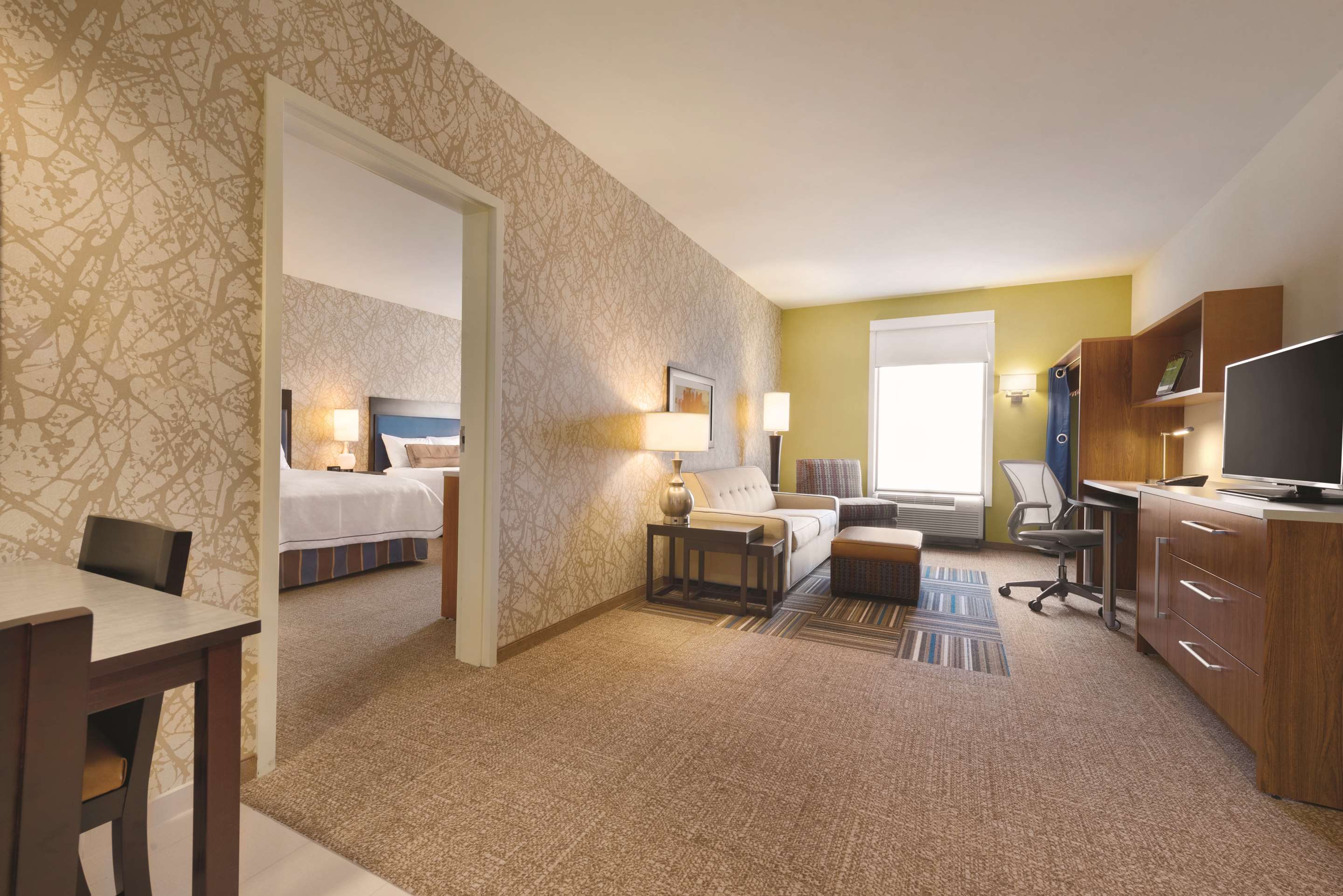 Guest room