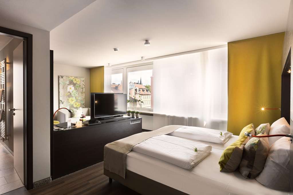 TOP CCL PLATZHIRSCH FULDA-guestroom-Guest Room,Suite,On-Site.jpg