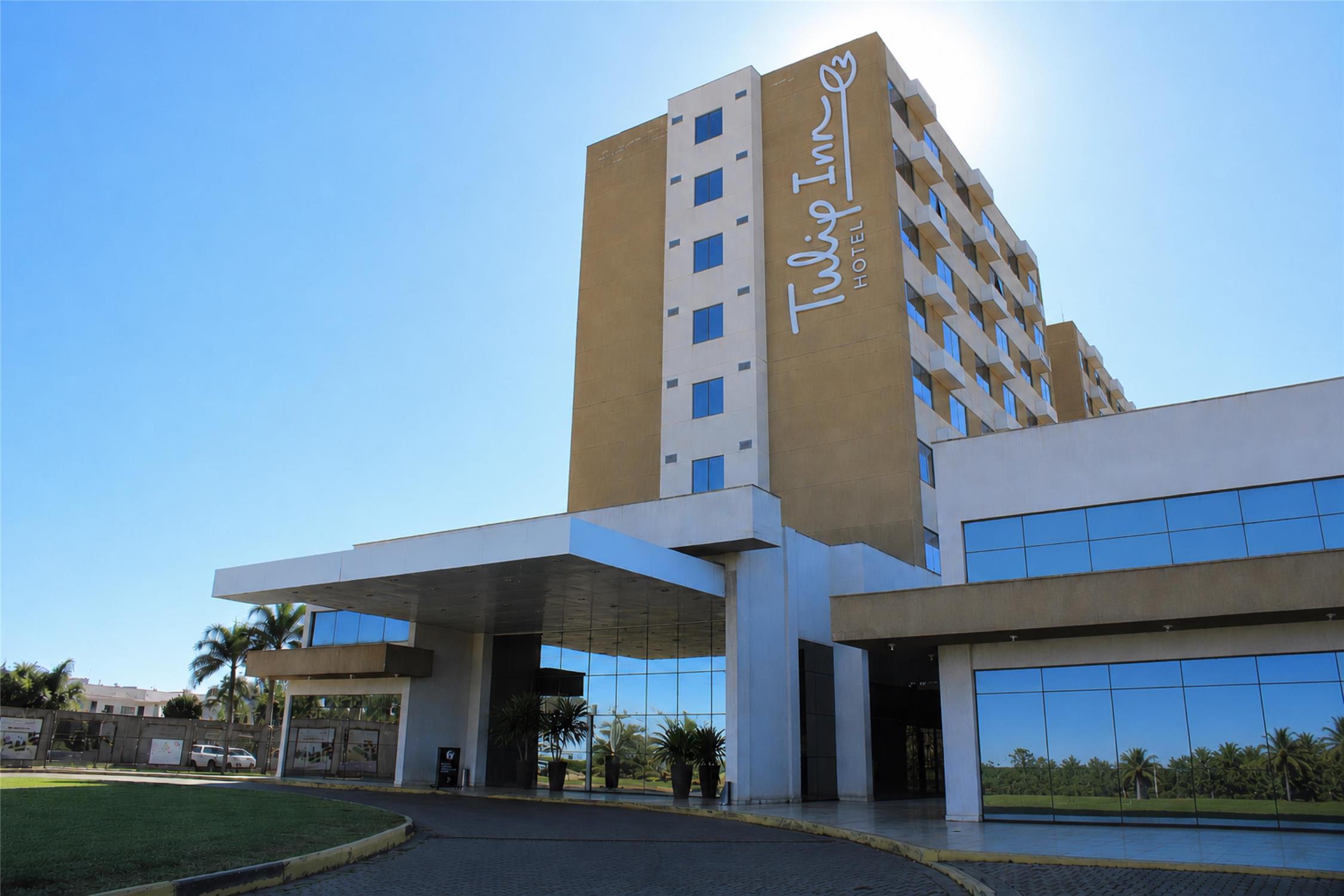 HOTEL TULIP INN SETE LAGOAS - fachada sete lagoas