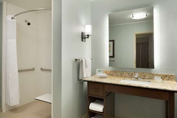  - Homewood Suites by Hilton Portage - I-94, Exit 76