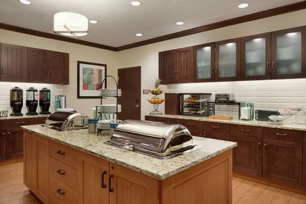 Amenities - Homewood Suites by Hilton Portage - I-94, Exit 76