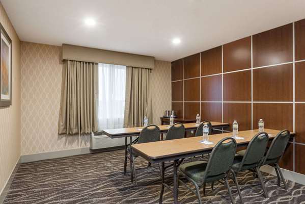  - Baymont Inn & Suites Fulton