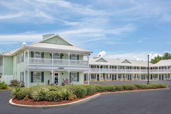 Exterior view - Super 8 Motel Bay St Louis