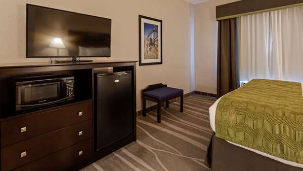  - Best Western Plus Denver City Hotel & Suites