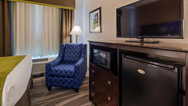 - Best Western Plus Denver City Hotel & Suites
