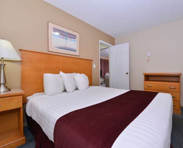 Suite - Canadas Best Value Inn Vernon