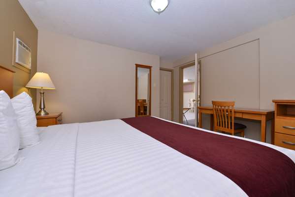 Suite - Canadas Best Value Inn Vernon