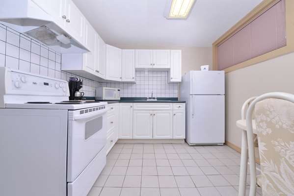 Suite - Canadas Best Value Inn Vernon