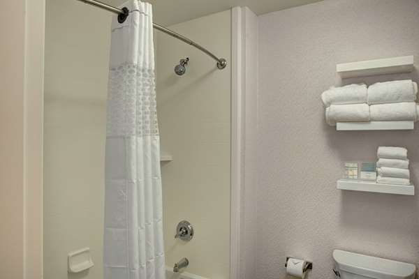  - Hampton Inn Downtown Richmond - I-95, Exit 74C