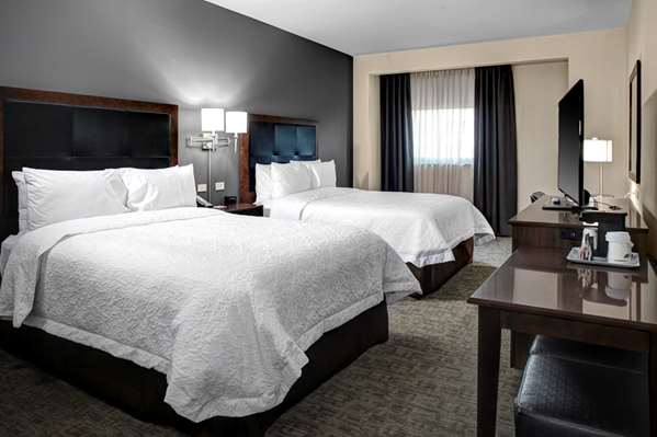  - Hampton Inn Downtown Richmond - I-95, Exit 74C