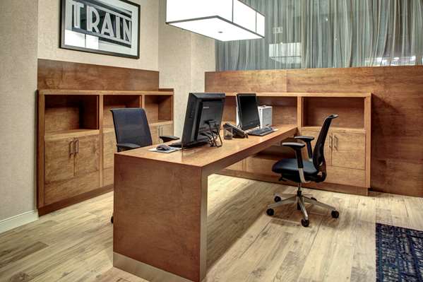 Conference Area - Hampton Inn Downtown Richmond - I-95, Exit 74C