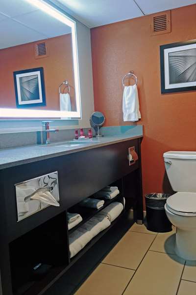  - Best Western Premier Alton St Louis Area Hotel