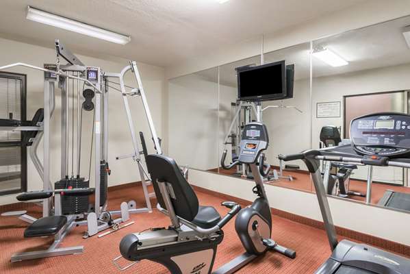 Fitness/ Exercise Room - Baymont Inn & Suites Kokomo