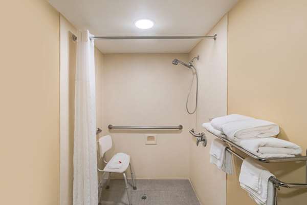  - Baymont Inn & Suites Franklin - I-65, Exit 65