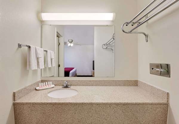  - Days Inn San Angelo