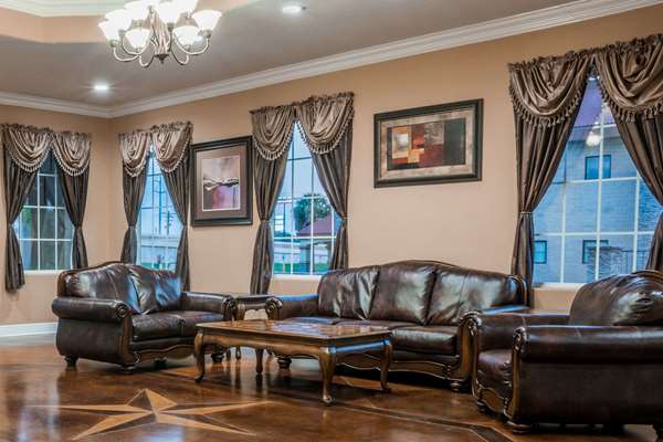  - Super 8 Beaumont - I-10, Exit 851