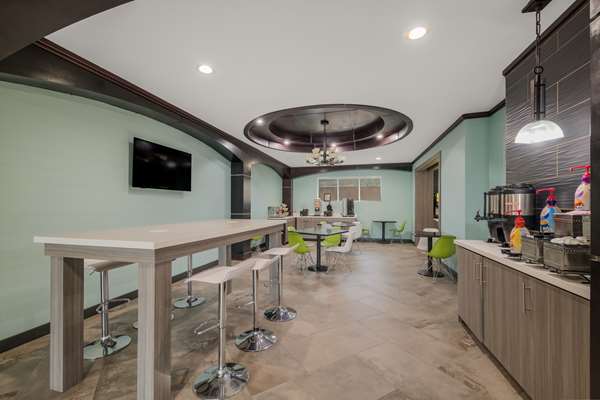 Amenities - Best Western Bowie Inn & Suites