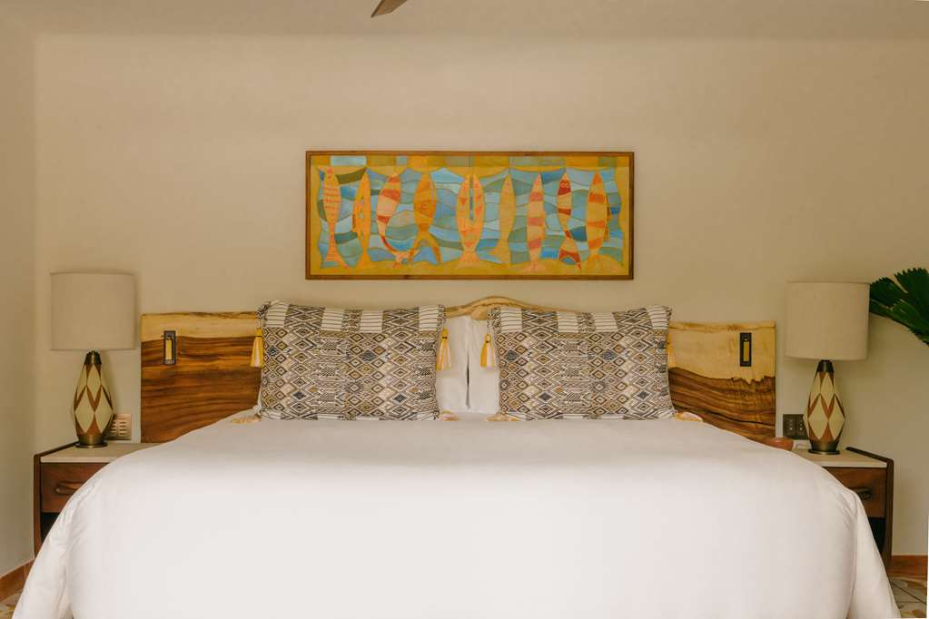 Guest photo