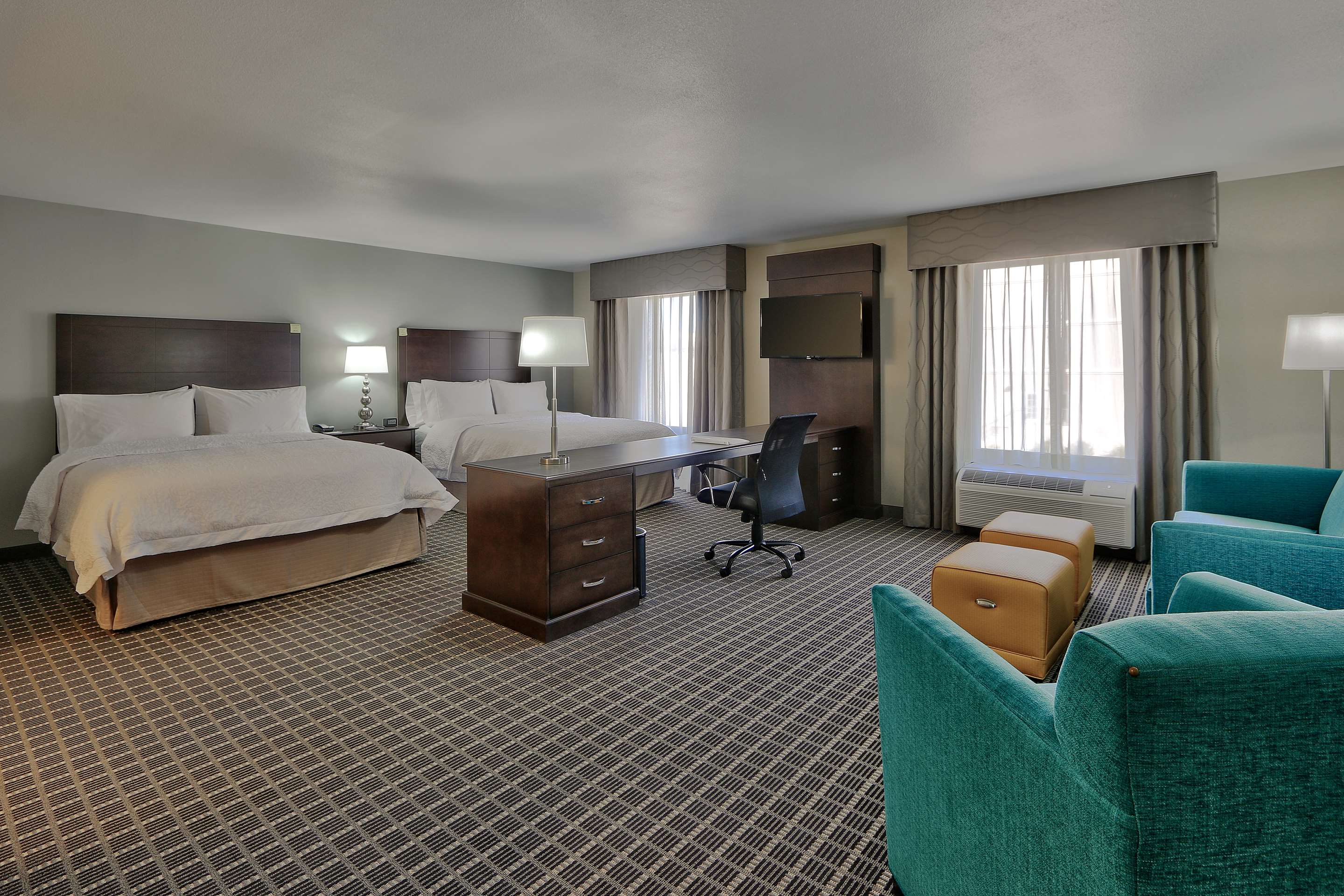 Guest room
