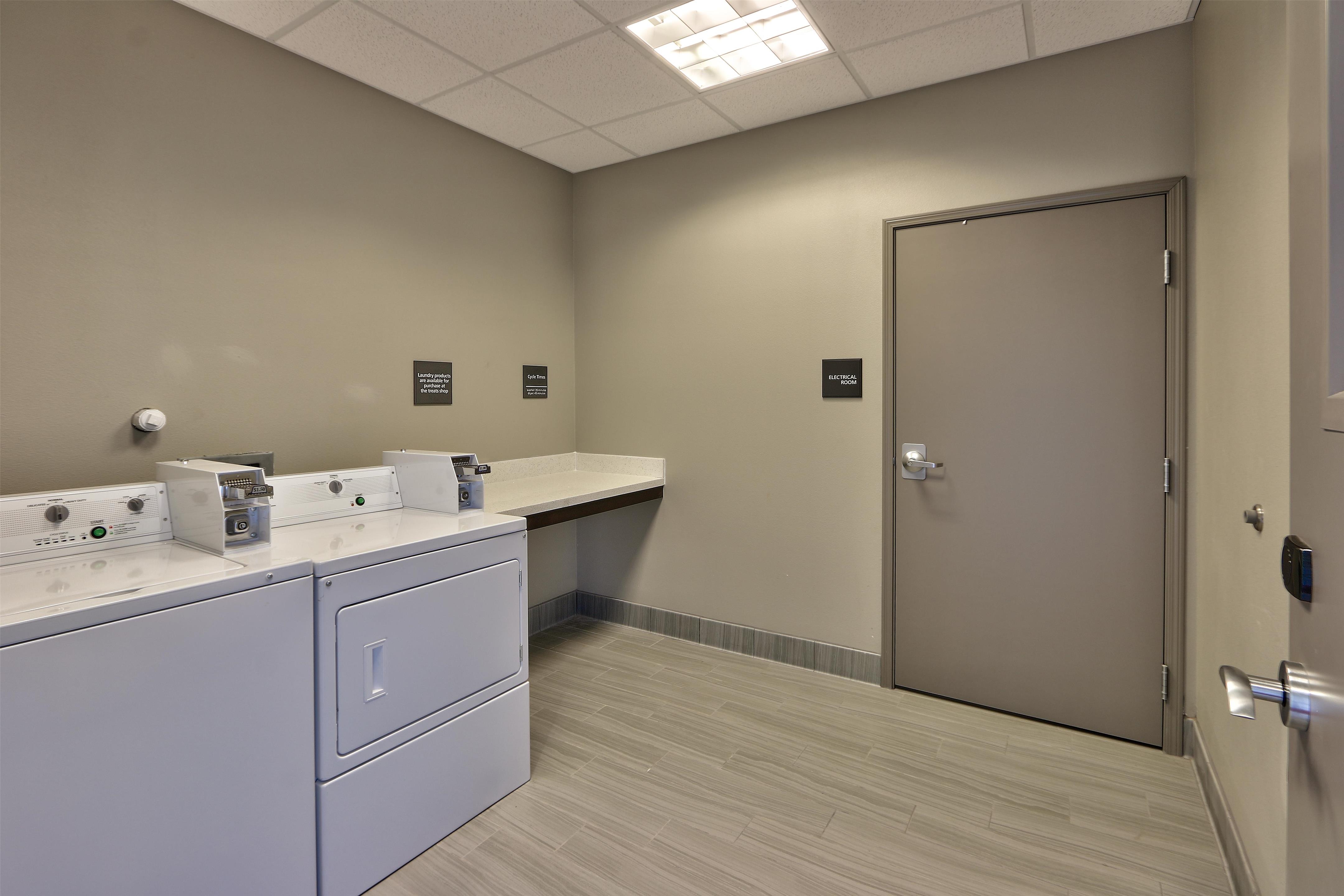 Property amenity | Hampton Inn & Suites Albuquerque Airport