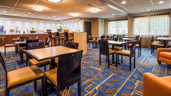 Amenities - Best Western Plus Portland Airport Hotel & Suites - I-205, Exit 24