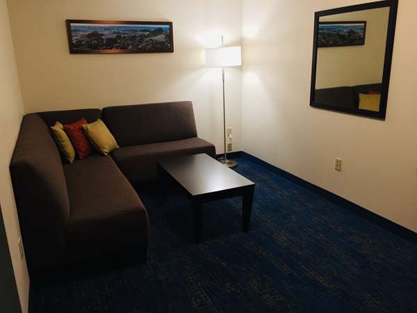 Suite - Best Western Plus Portland Airport Hotel & Suites - I-205, Exit 24