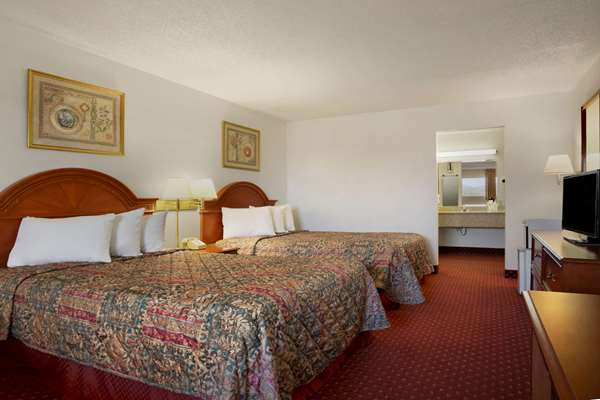  - Days Inn Huntington - I-64, Exit 15