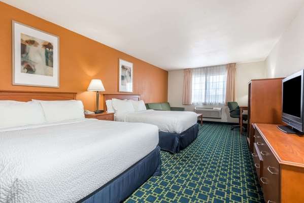  - Baymont Inn & Suites Santa Fe