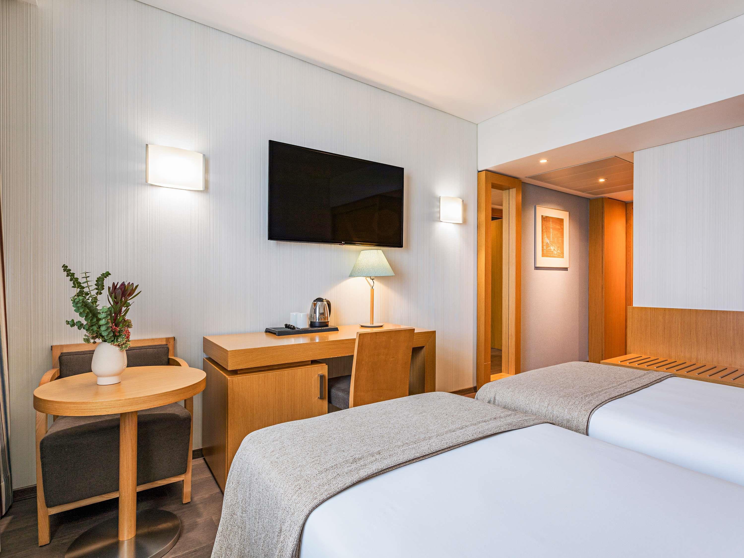 Mercure Lisboa Almada Room Type - Superior Room with twin beds