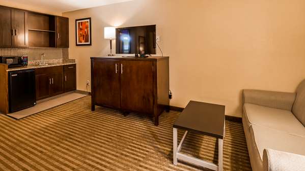 Suite - Best Western Kimball Inn - I-24, Exit 152