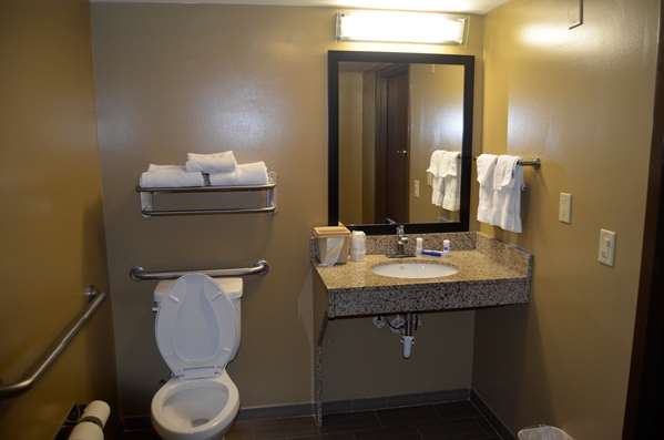  - Best Western Kimball Inn - I-24, Exit 152