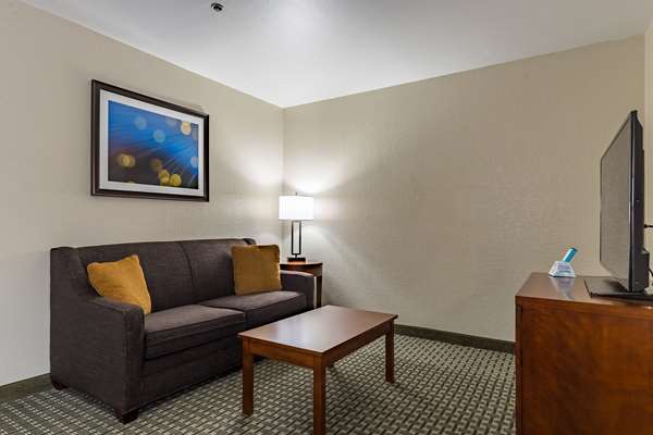 Suite - Best Western Northwest Corpus Christi Inn & Suites
