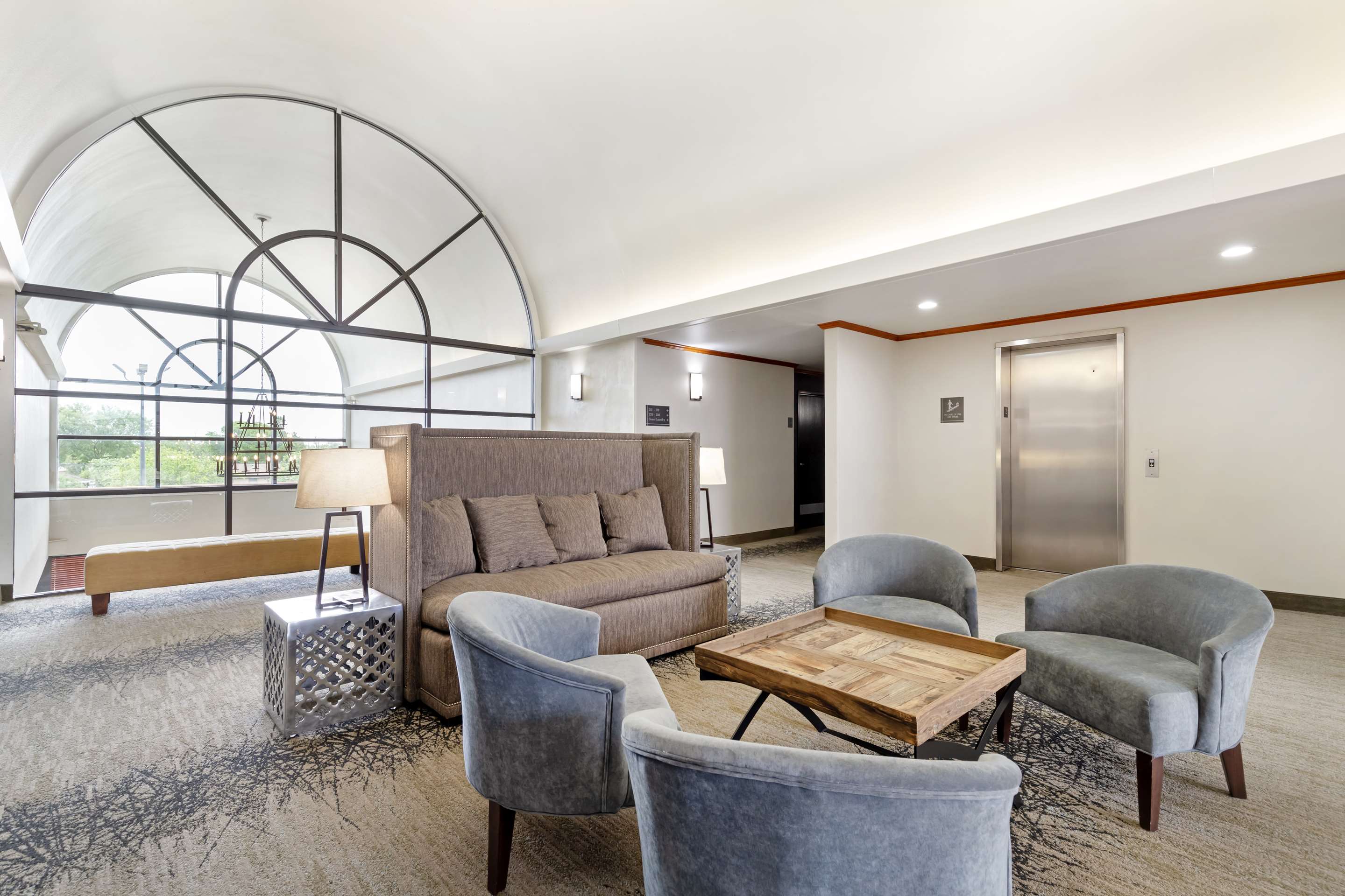 Upstairs Loft | Best Western Northwest Corpus Christi Inn & Suites