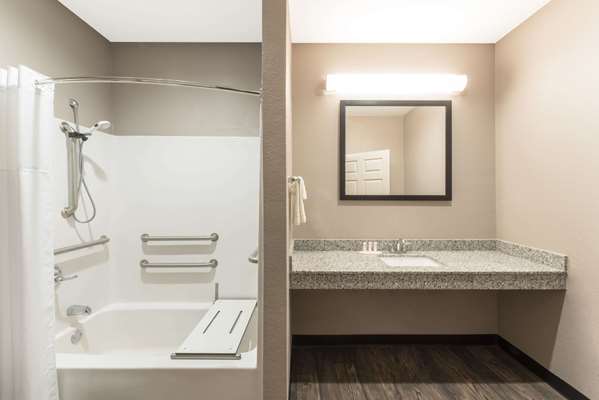  - Super 8 Motel Colorado City - I-20, Exit 216