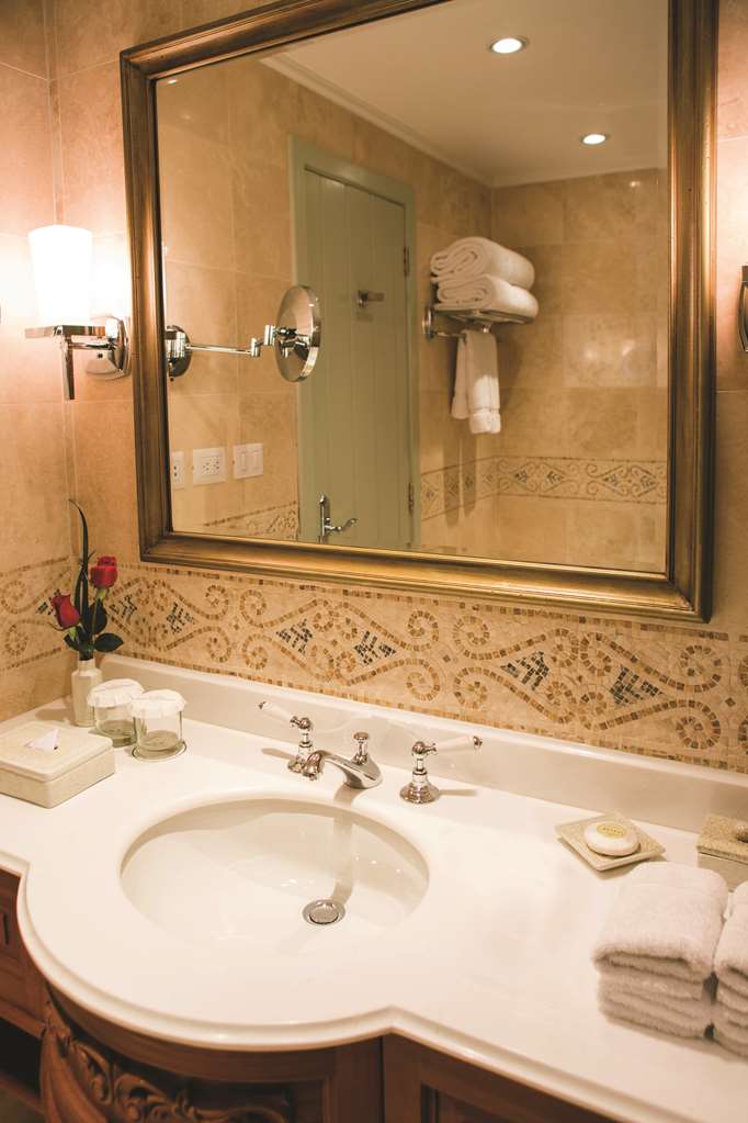 Guest photo