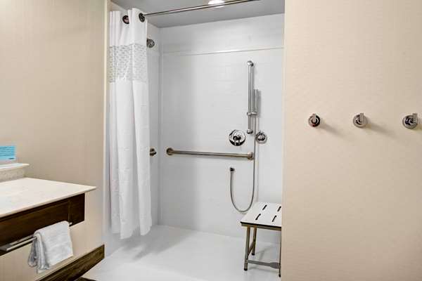  - Hampton Inn & Suites Perimeter Center Atlanta