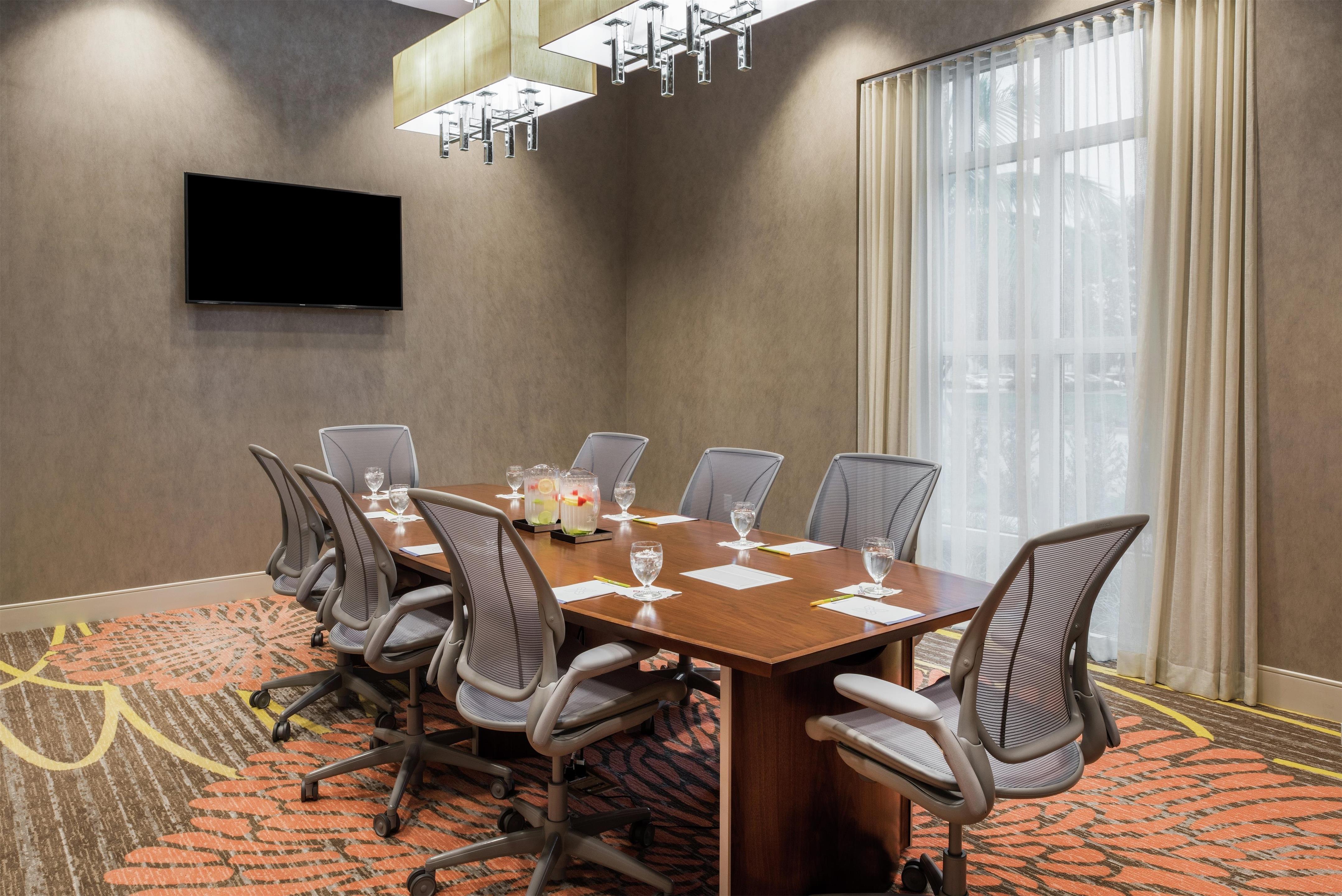 Meeting Room | Hilton Garden Inn Miami Dolphin Mall