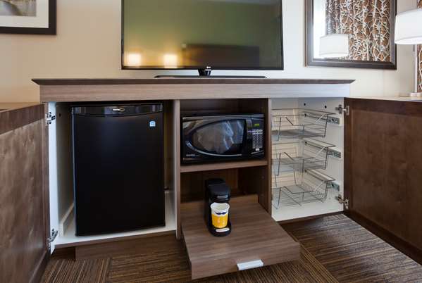  - Hampton Inn West Bloomington