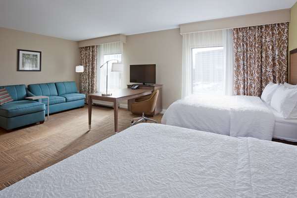  - Hampton Inn West Bloomington