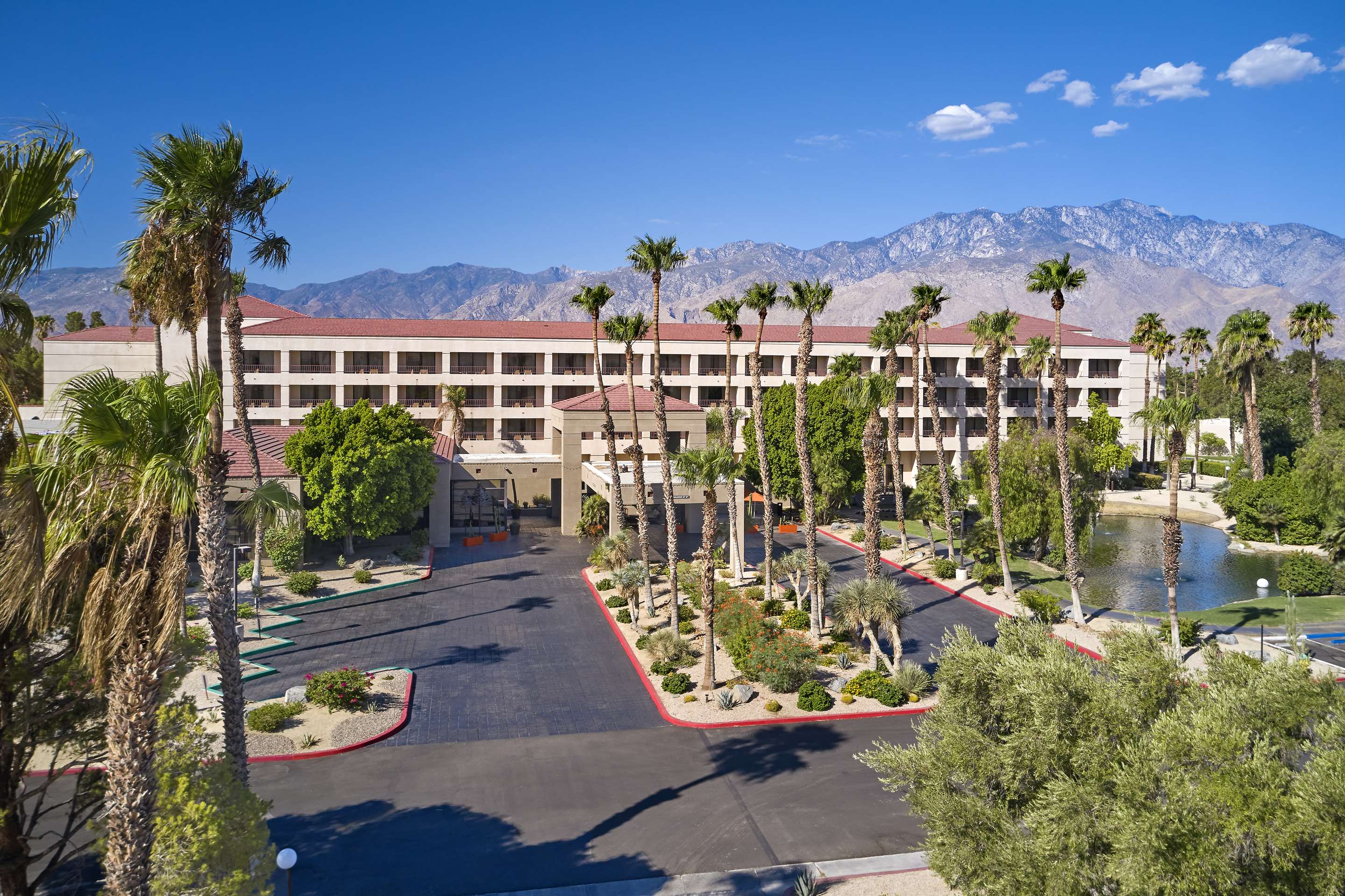 Exterior | DoubleTree by Hilton Hotel Golf Resort Palm Springs