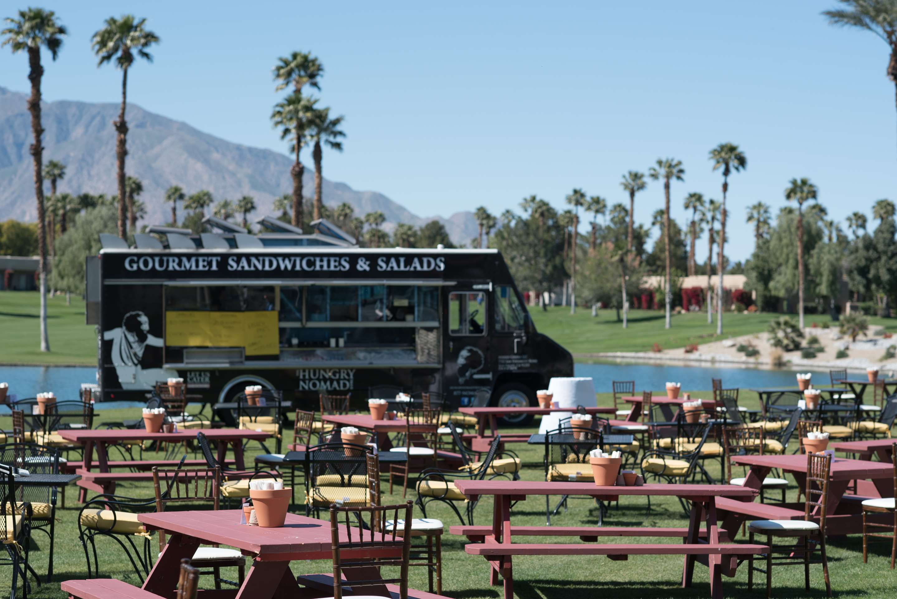 Restaurant | DoubleTree by Hilton Hotel Golf Resort Palm Springs