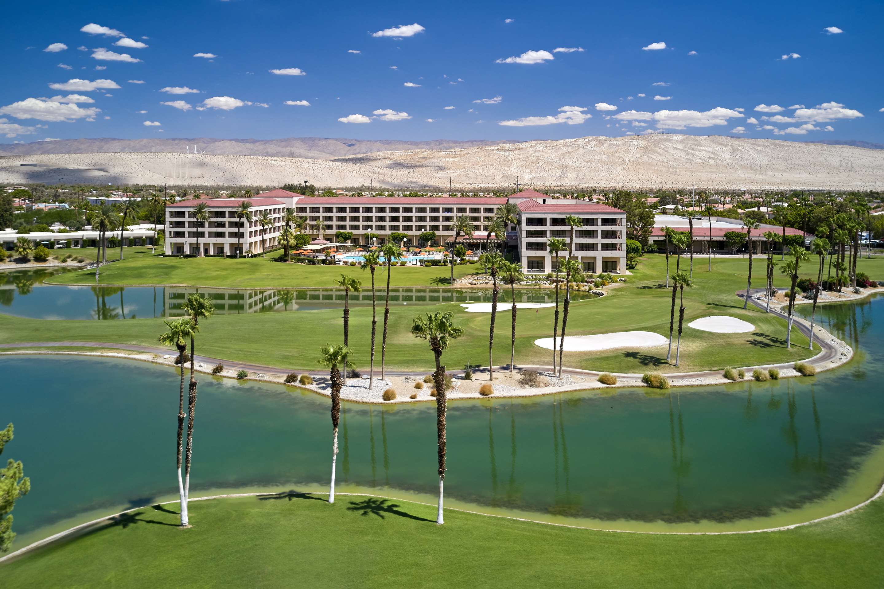 Golf | DoubleTree by Hilton Hotel Golf Resort Palm Springs