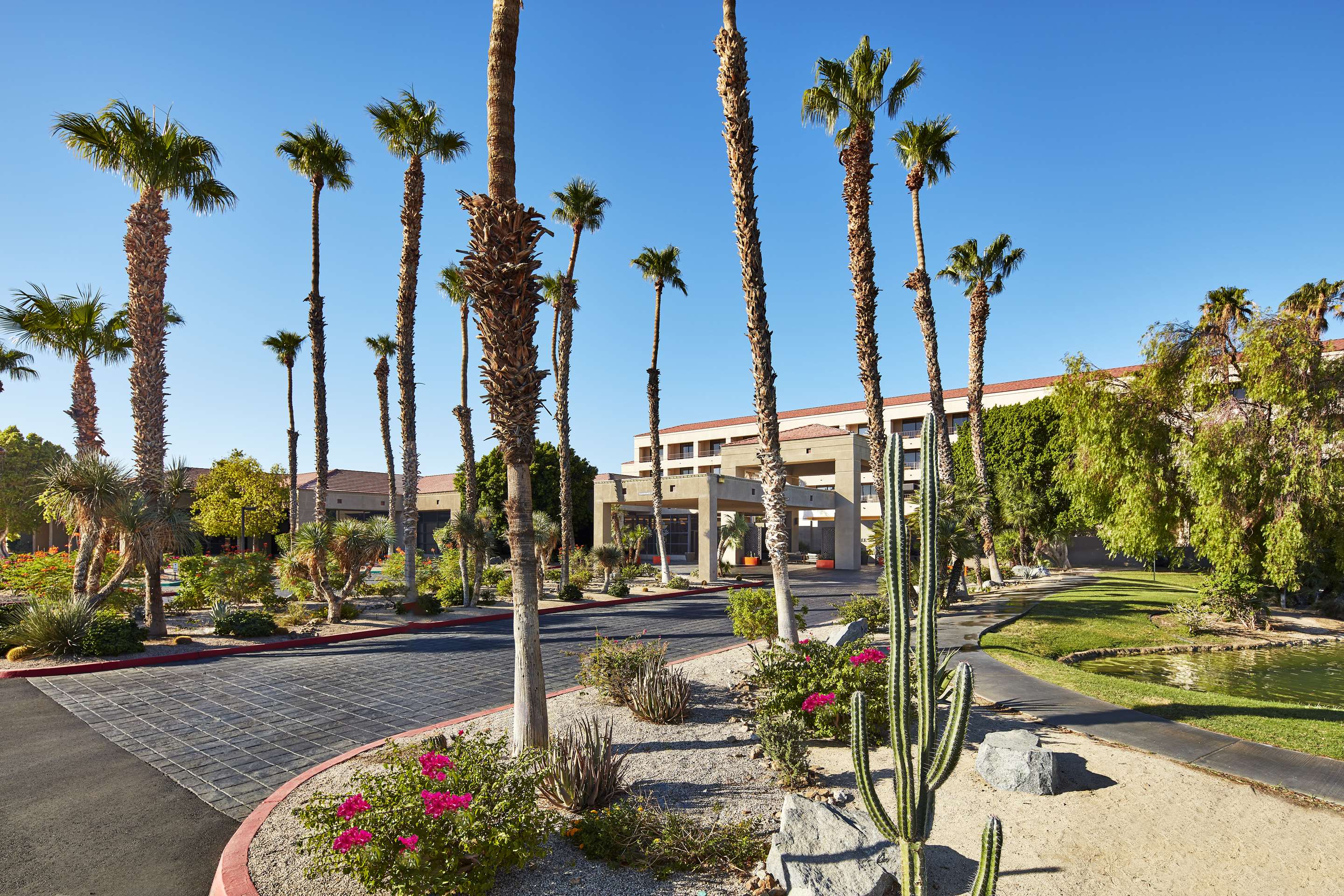 Exterior | DoubleTree by Hilton Hotel Golf Resort Palm Springs