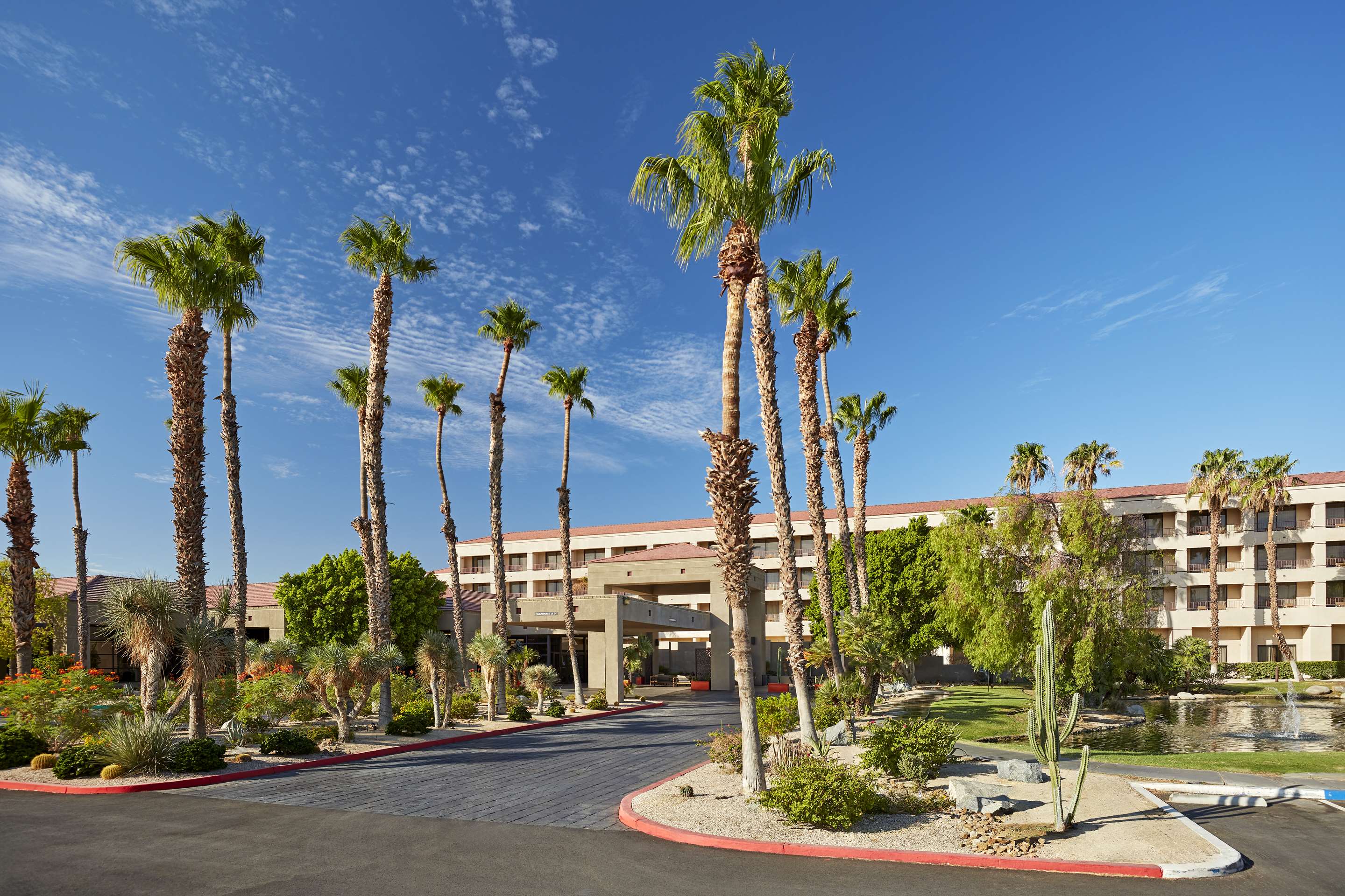 Exterior | DoubleTree by Hilton Hotel Golf Resort Palm Springs
