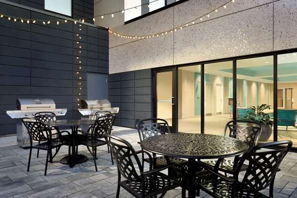 Restaurant - Home2 Suites by Hilton Milton