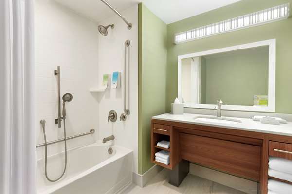  - Home2 Suites by Hilton Milton